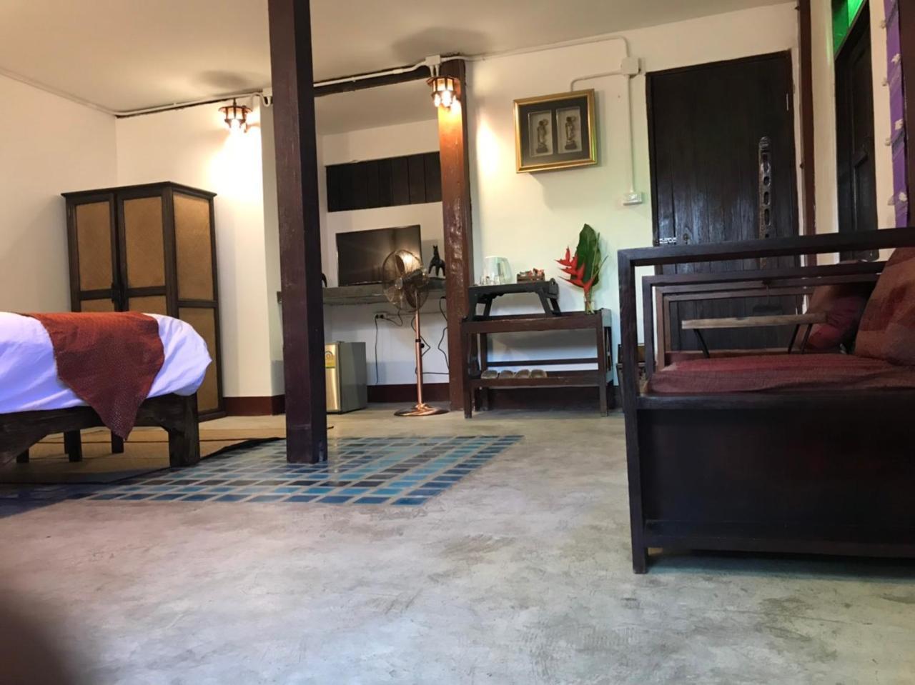 Baan Khun Krub Ξενοδοχείο Τσιάνγκ Μάι Εξωτερικό φωτογραφία